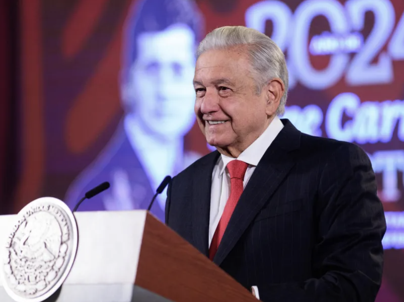 AMLO Anuncia Importantes Reformas Constitucionales para el 5 de Febrero